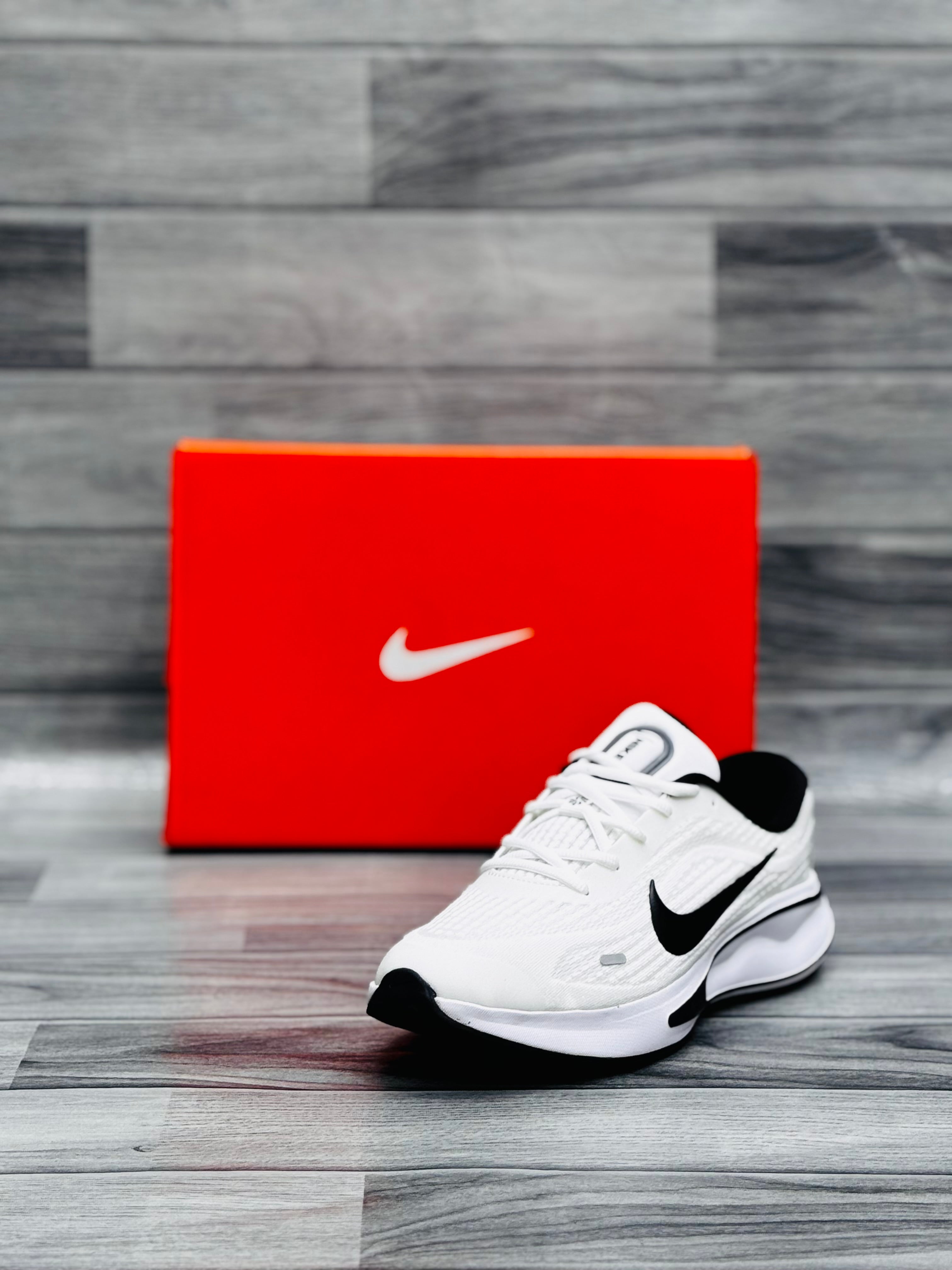 Nike Journey Run