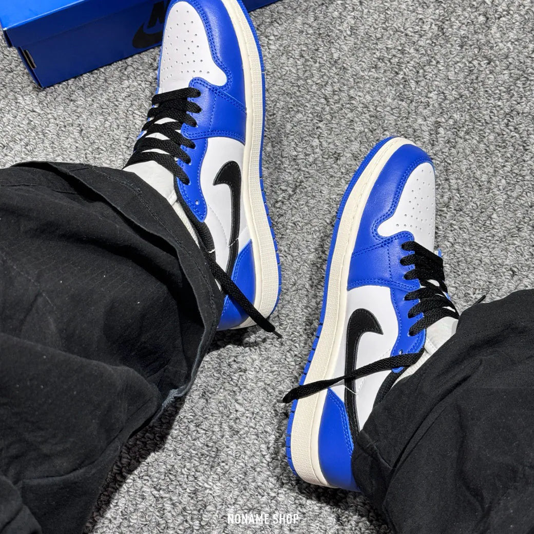 Jordan 1 low university blue