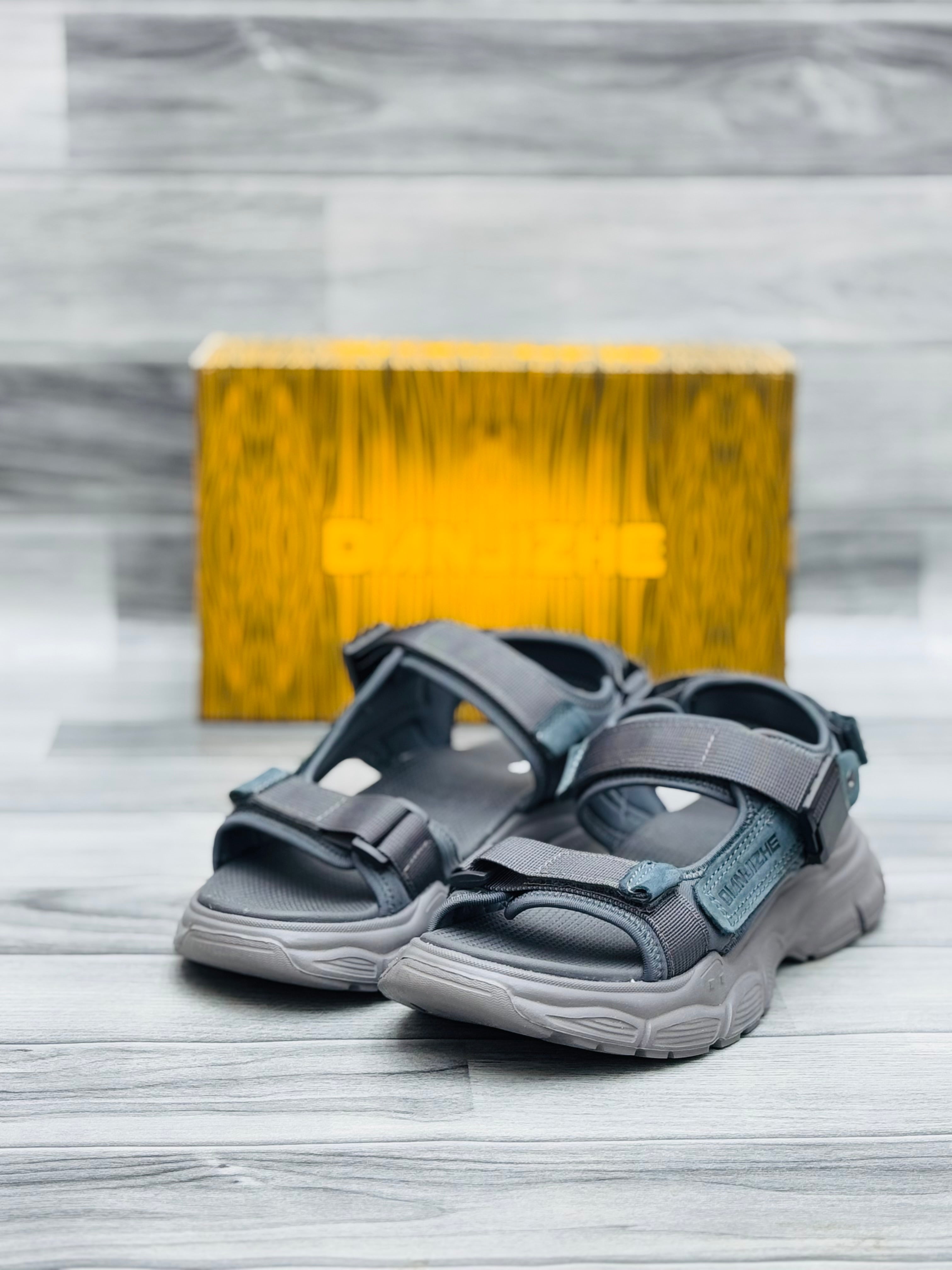 Dianjizhe Men's Recovery Slides & Athletic Sandals