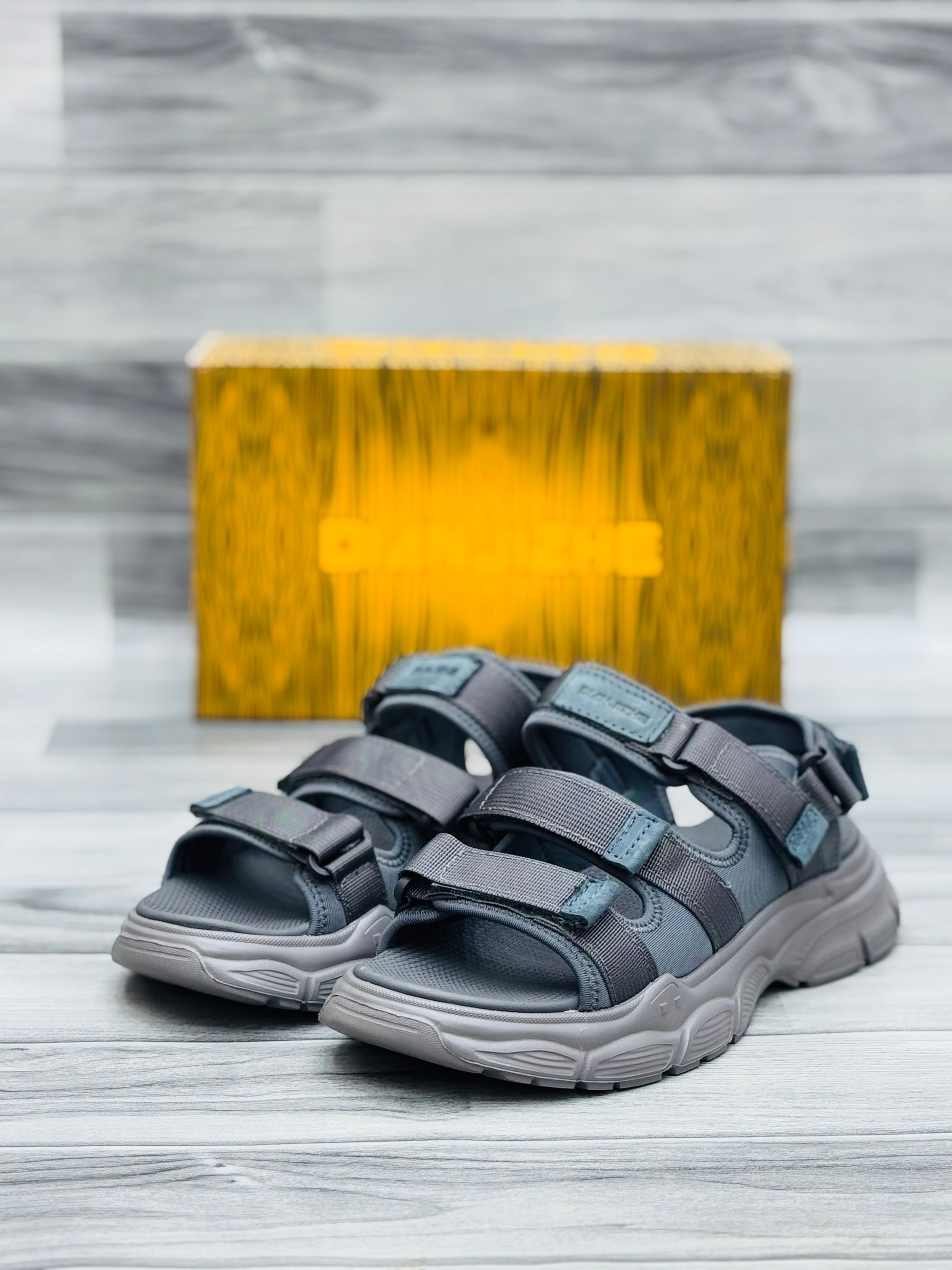 Dianjizhe Men's Recovery Slides & Athletic Sandals