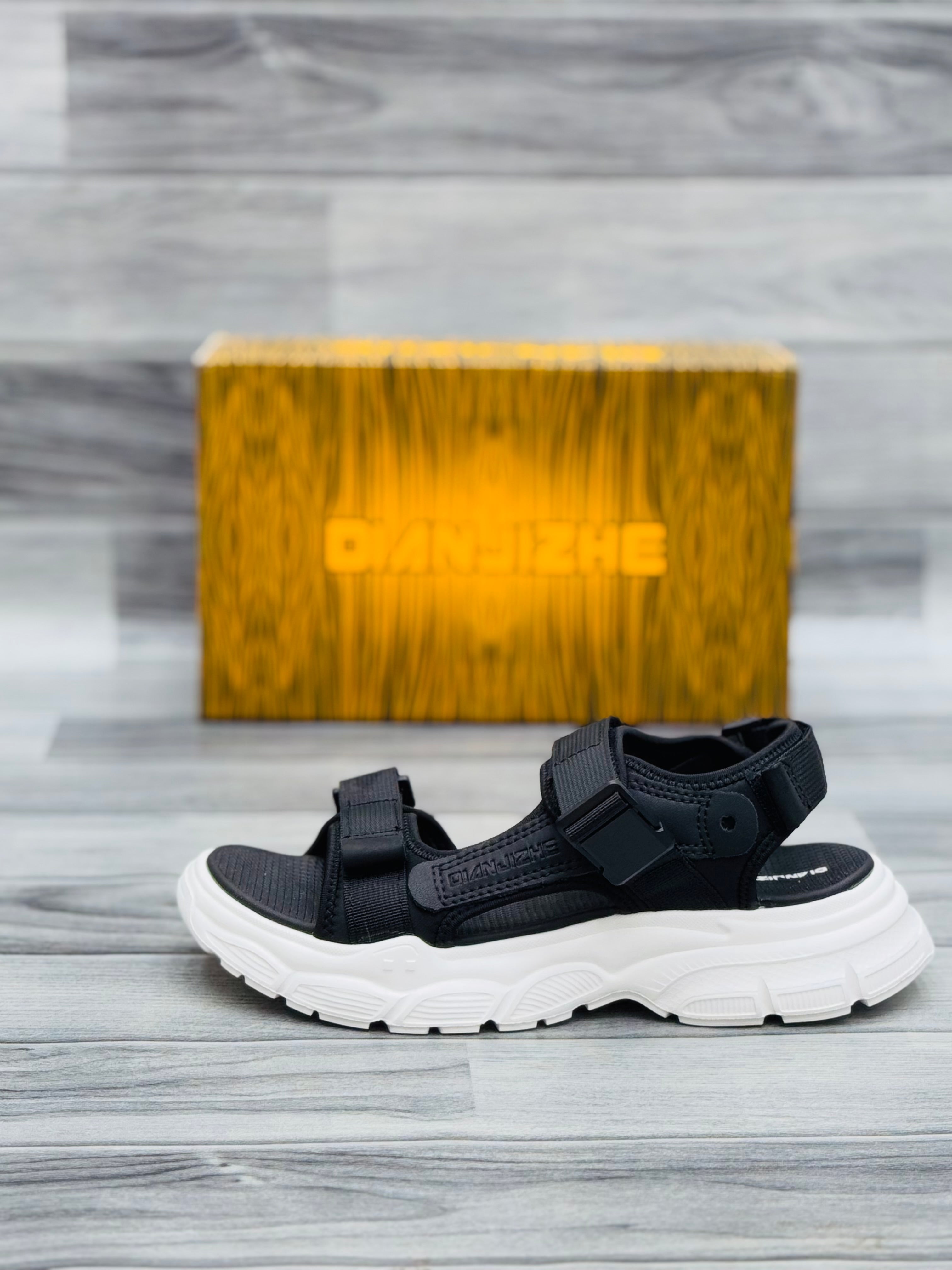 Dianjizhe Men's Recovery Slides & Athletic Sandals