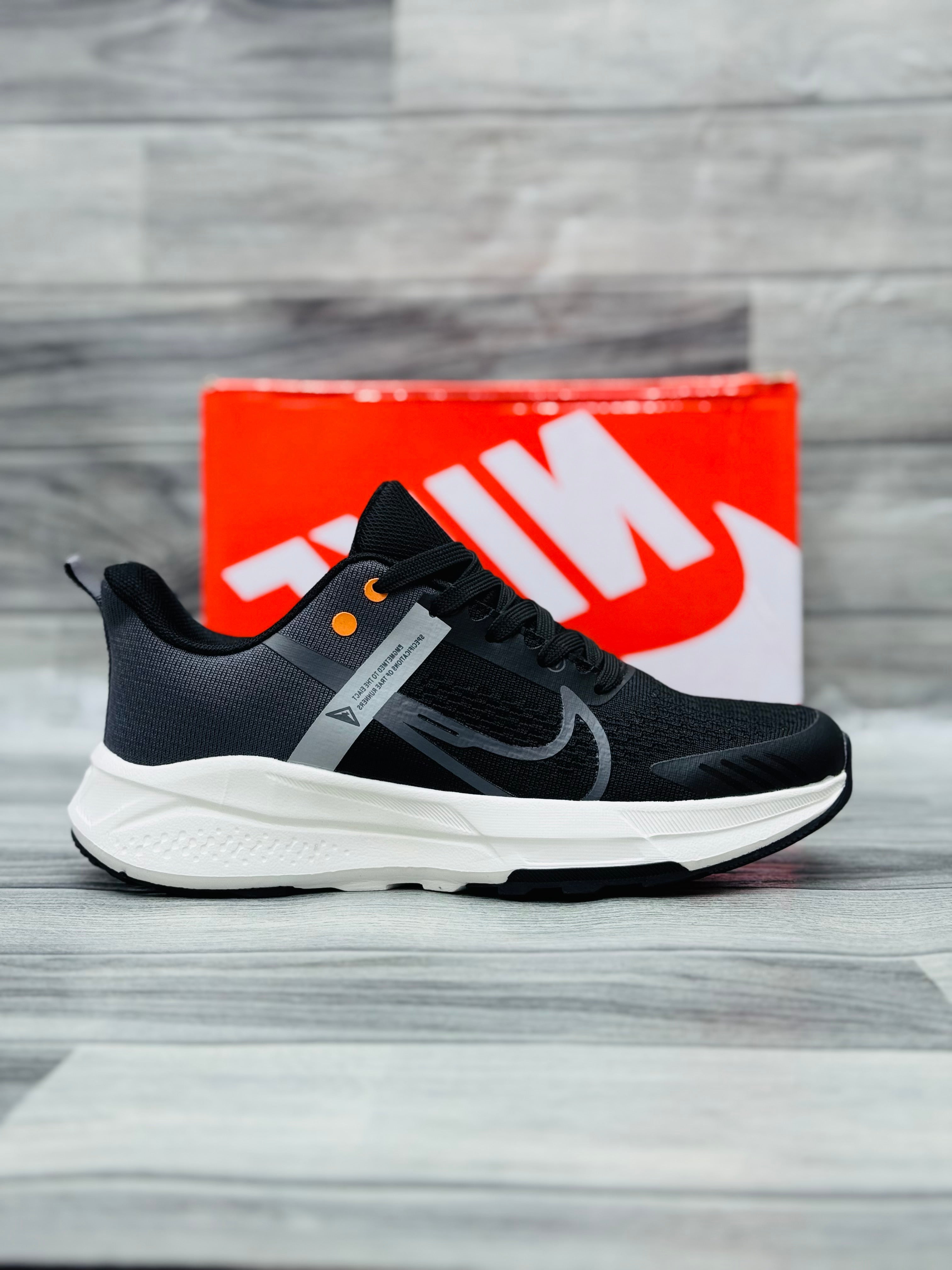 Nke air zoom trail Velocity
