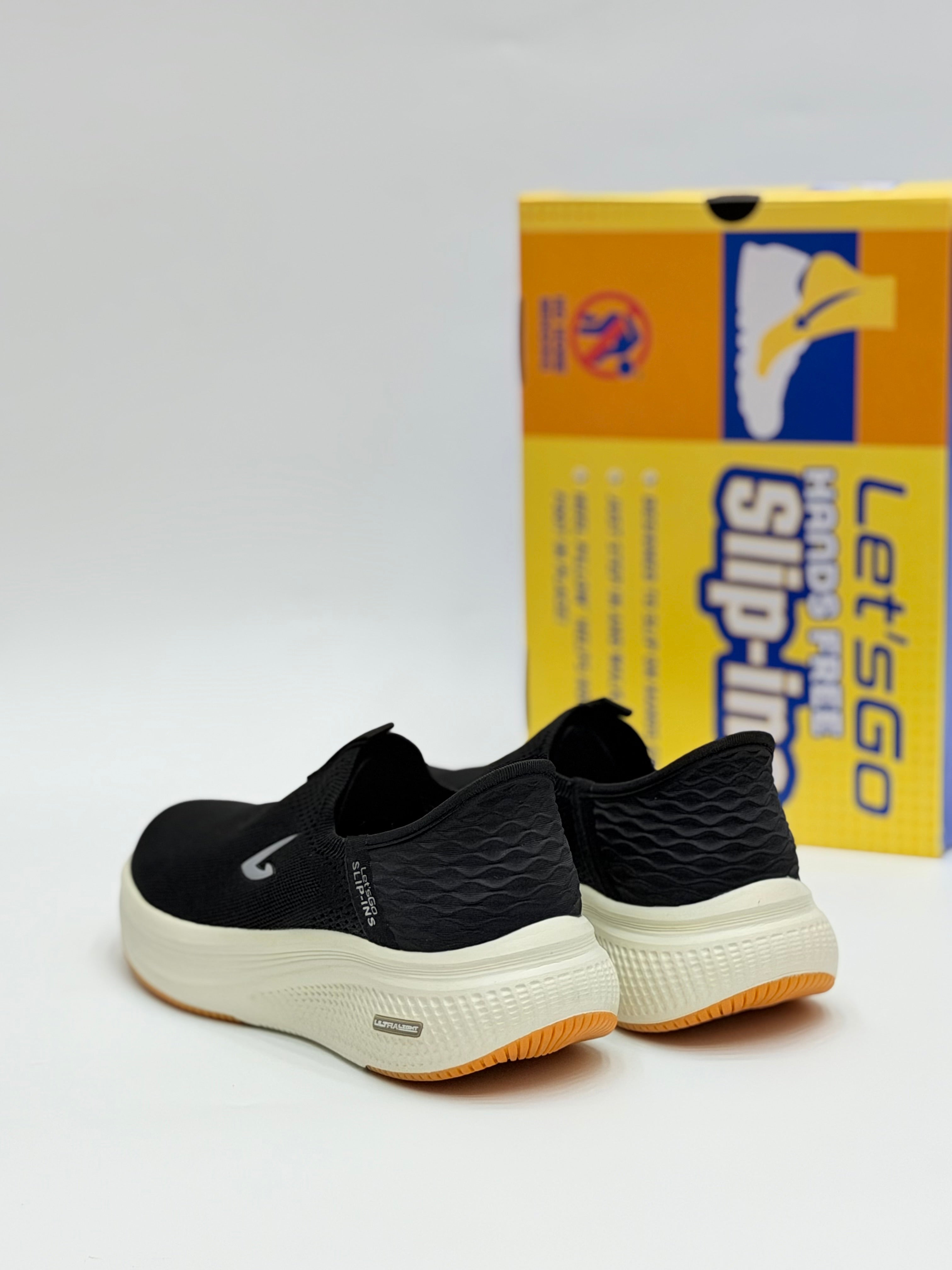 Skechares ultralight memory foam medicated