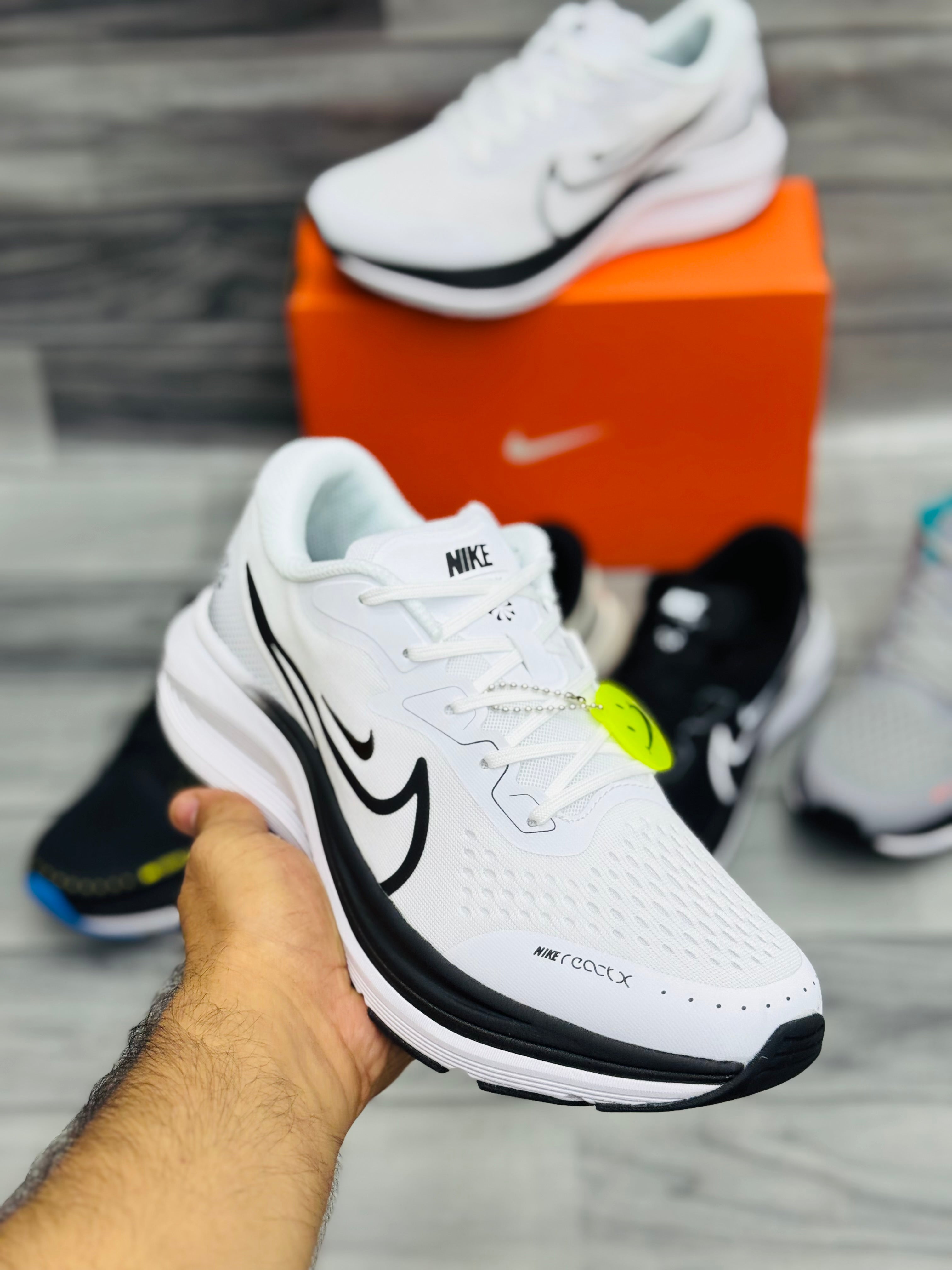 Nike zoom x smile