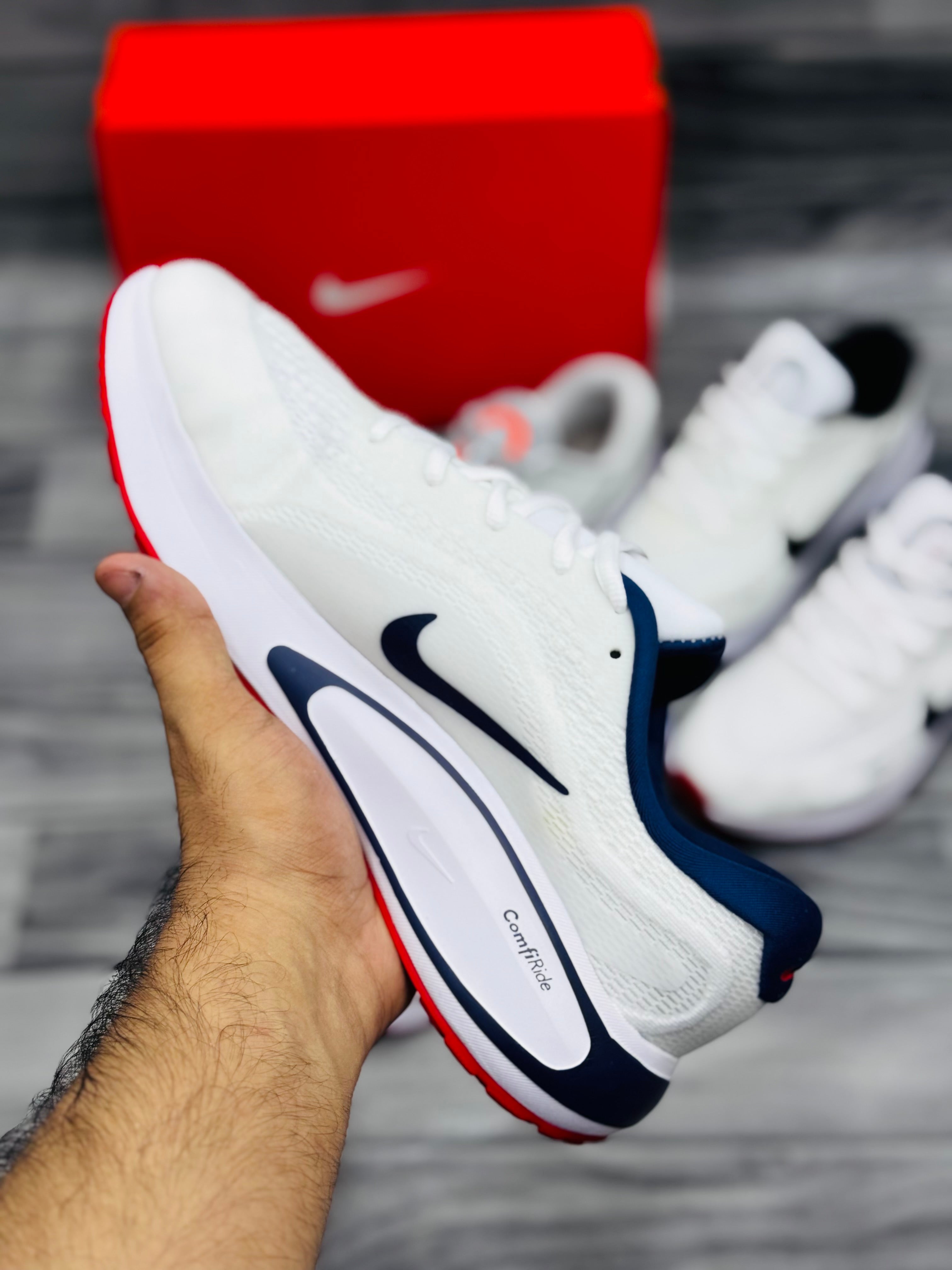 Nike Journey Run