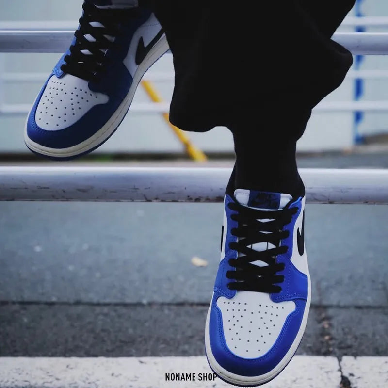 Jordan 1 low university blue