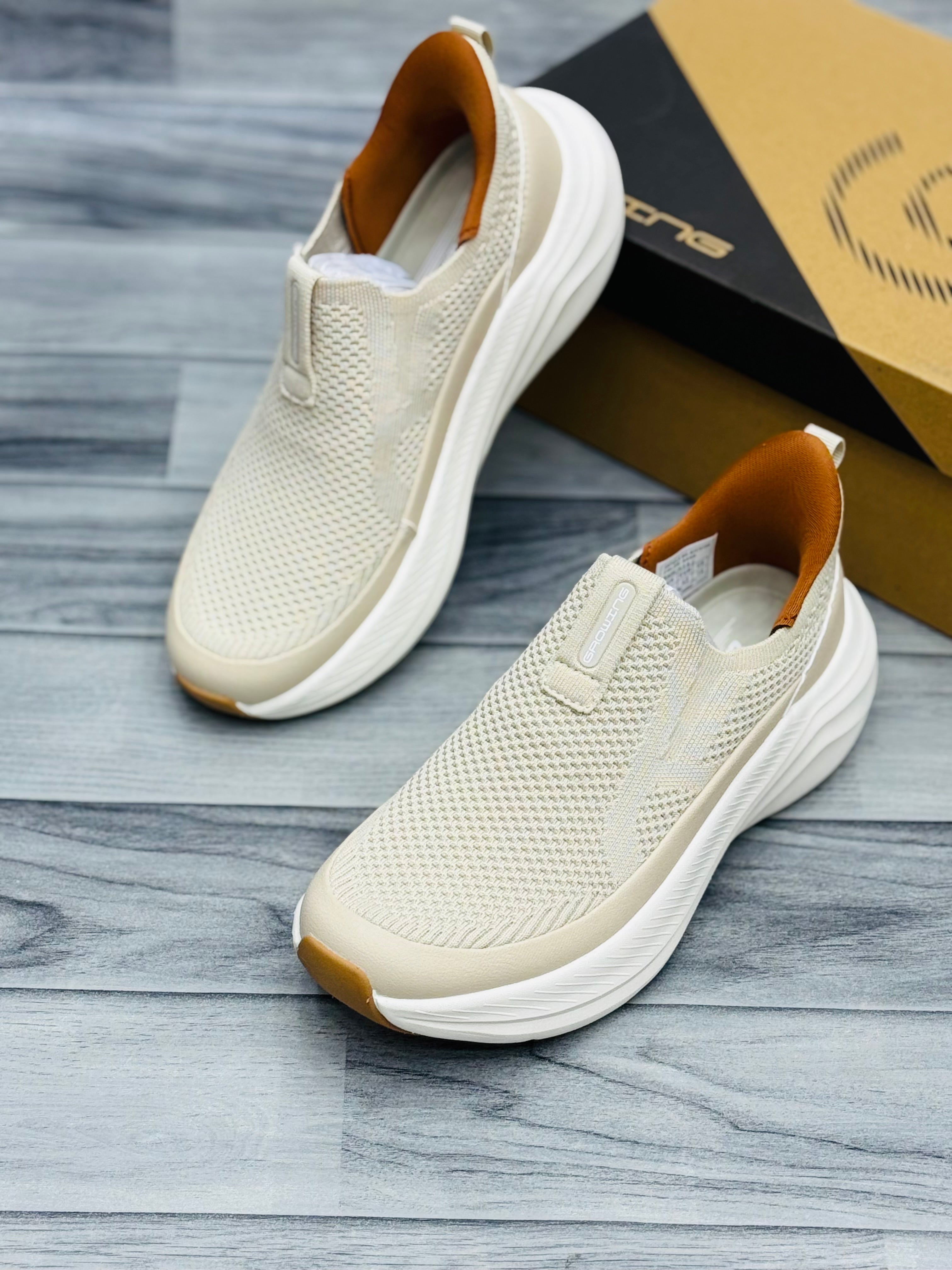 Skechars growing arch sole slip in memory foam medicated