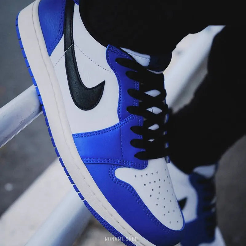Jordan 1 low university blue