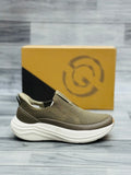 Skechars growing arch sole slip in memory foam medicated