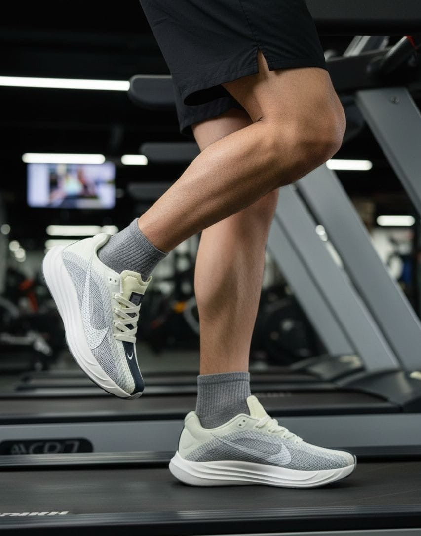 Nik Pegasus Plus
Men's Road Running Shoes
