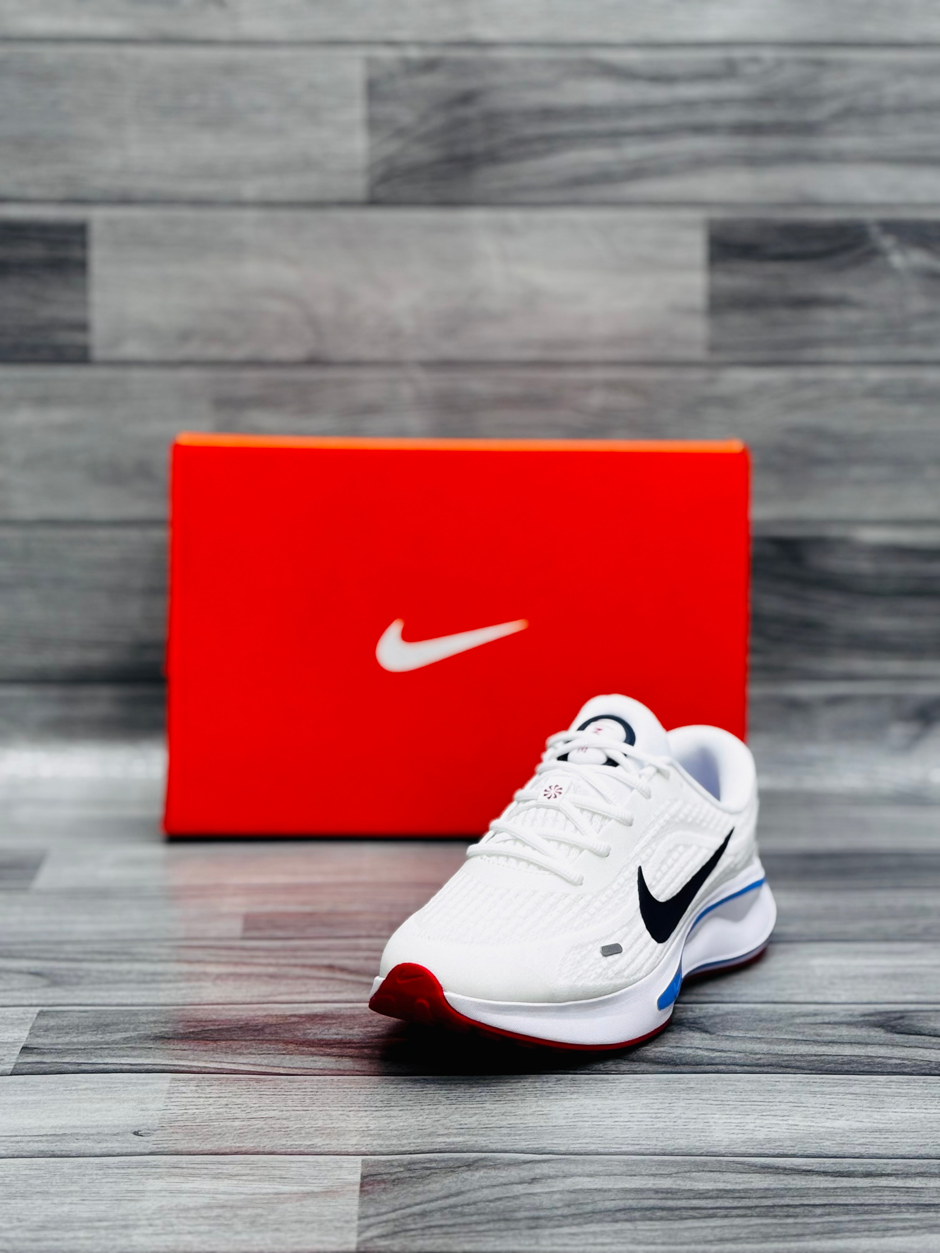 Nike Journey Run