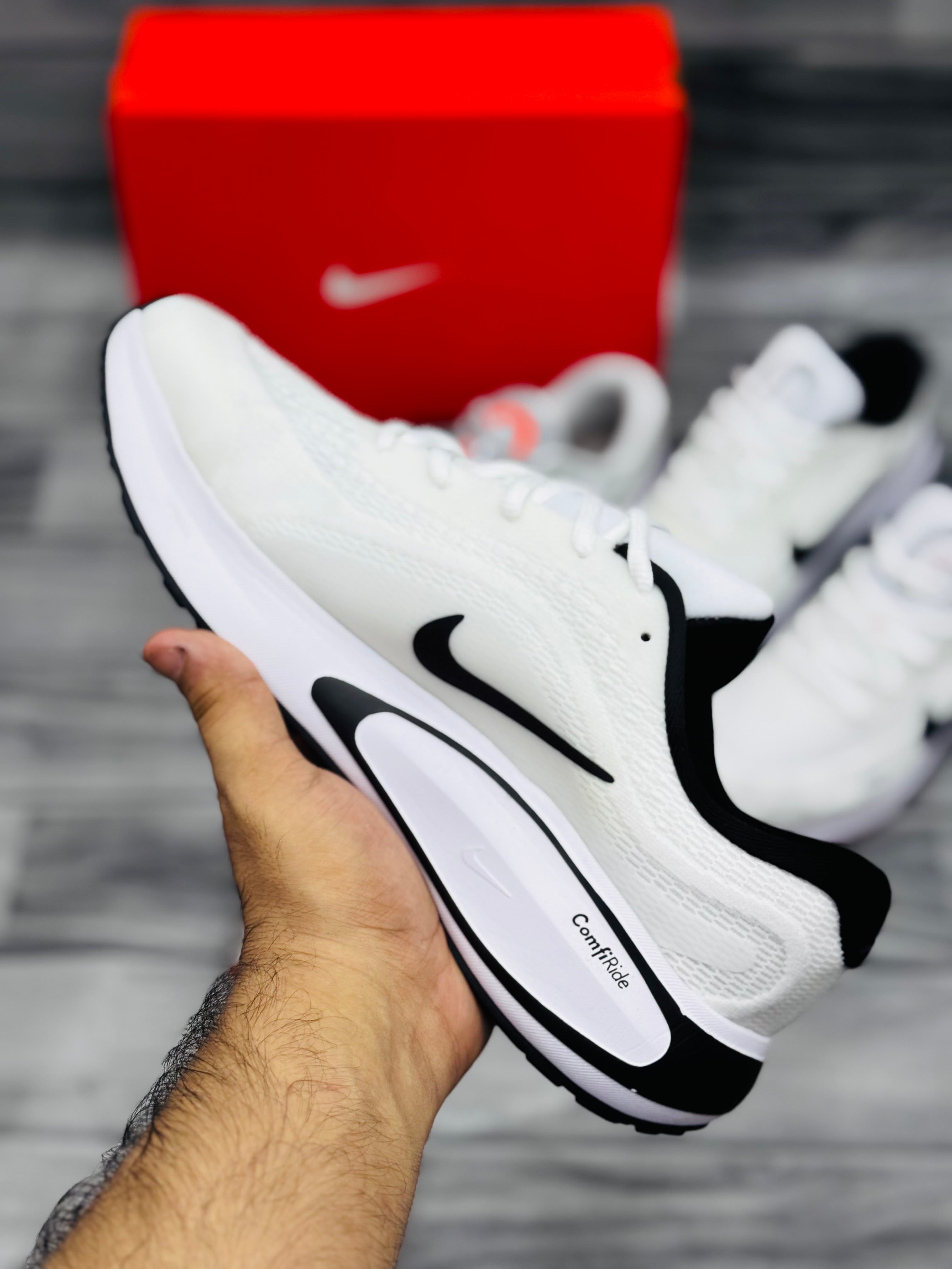 Nike Journey Run