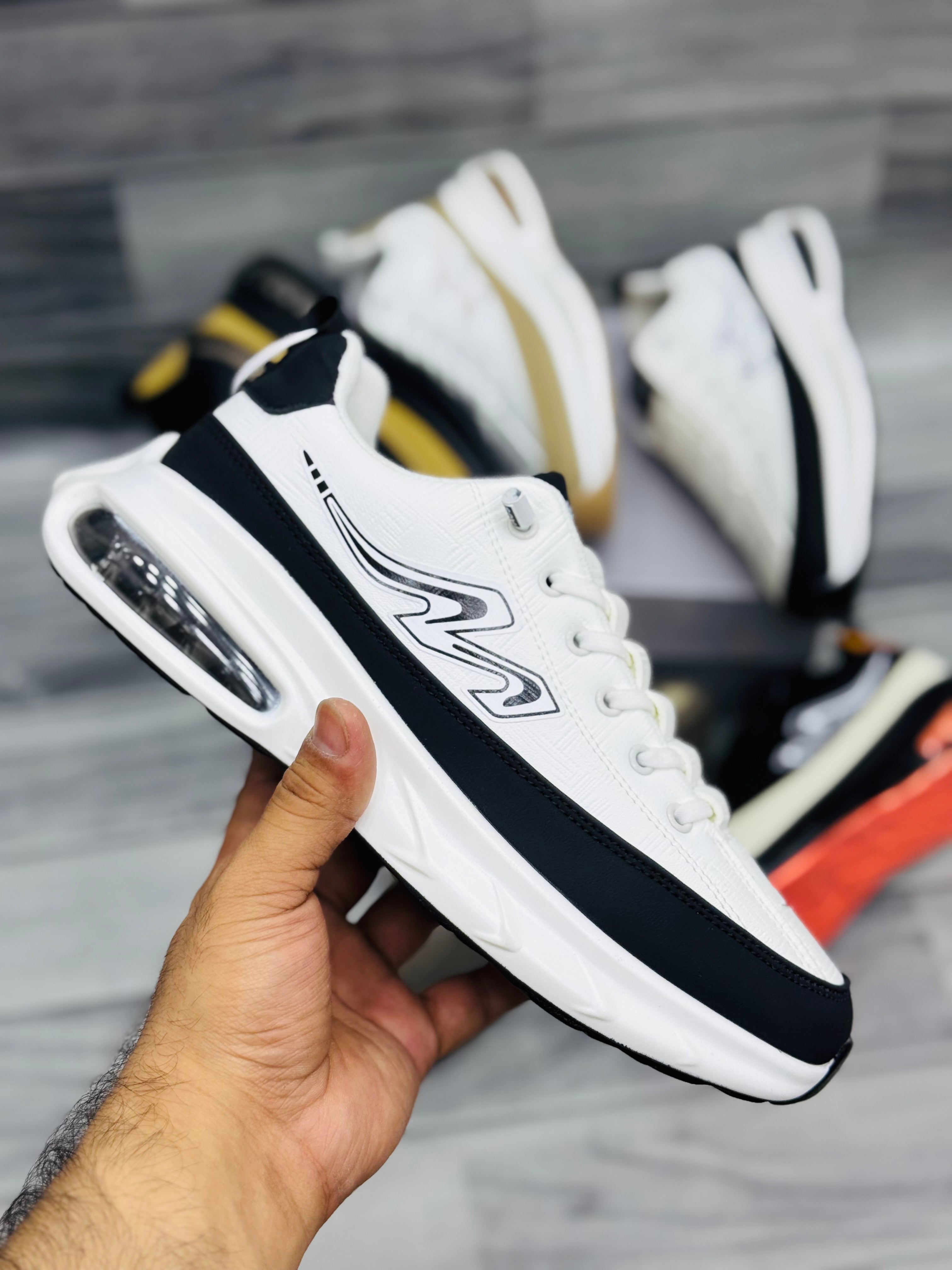 Flash Kicks Mardan