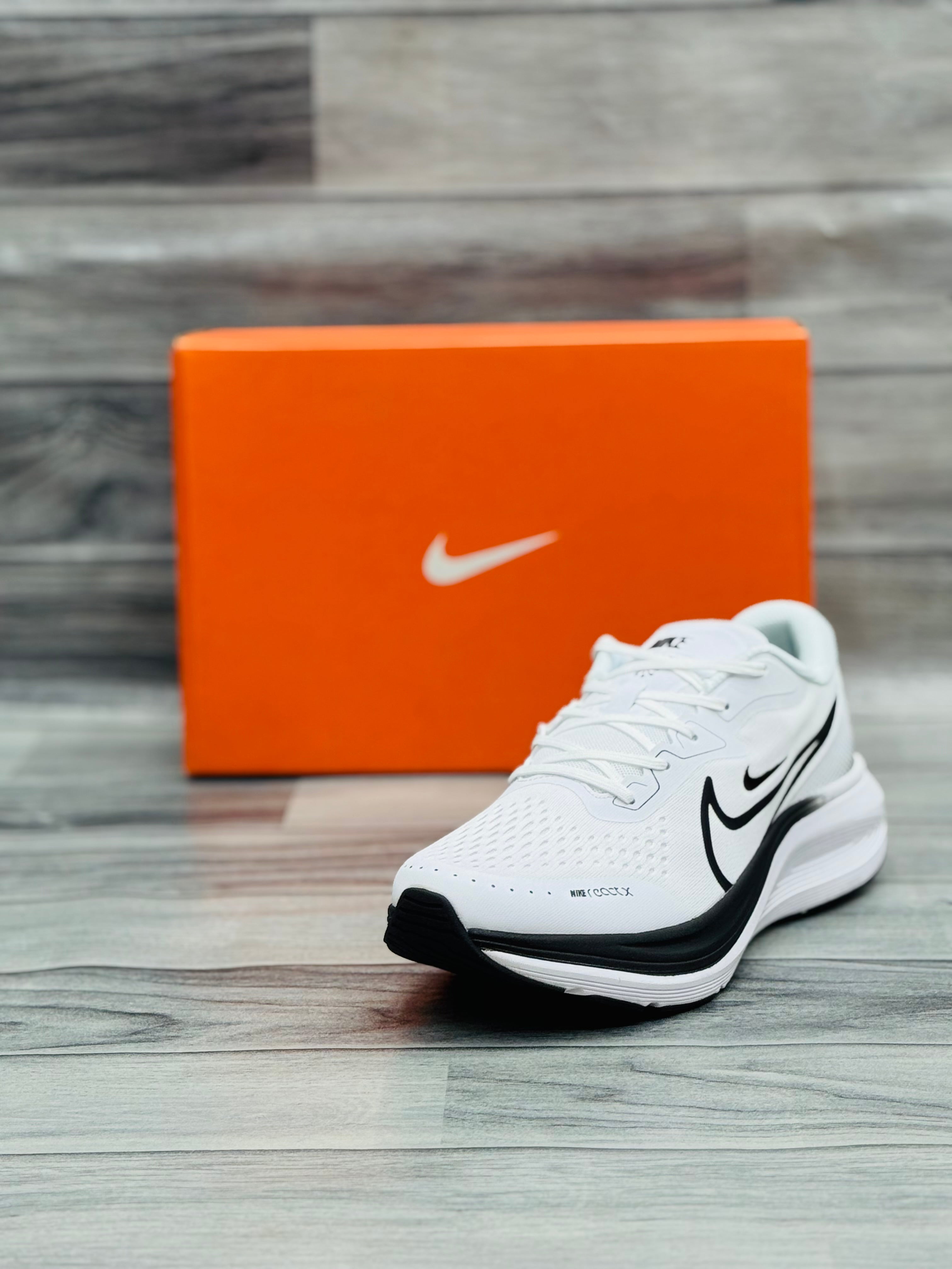 Nike zoom x smile
