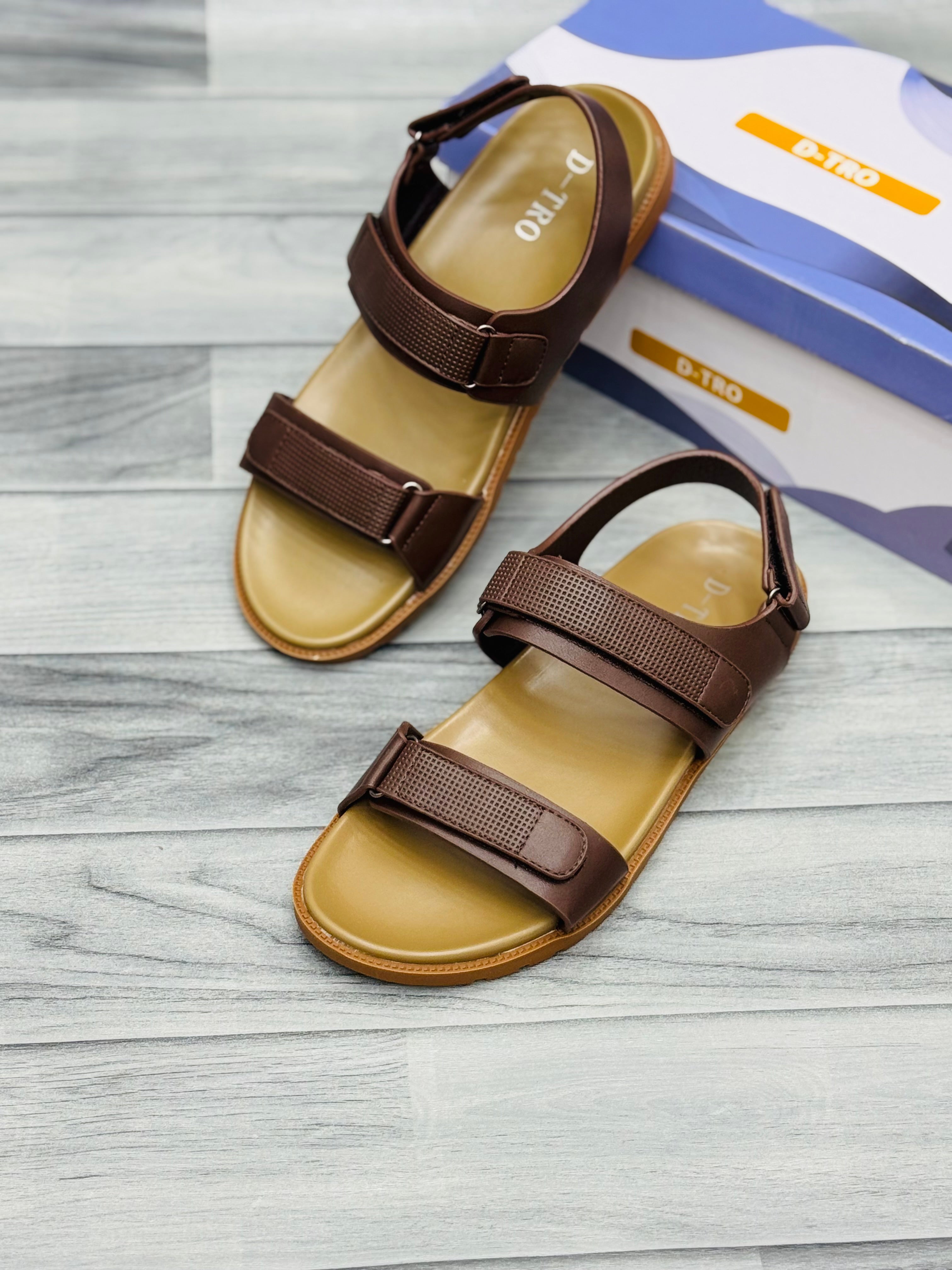 D-tro Camelo Soft Casual Sandals