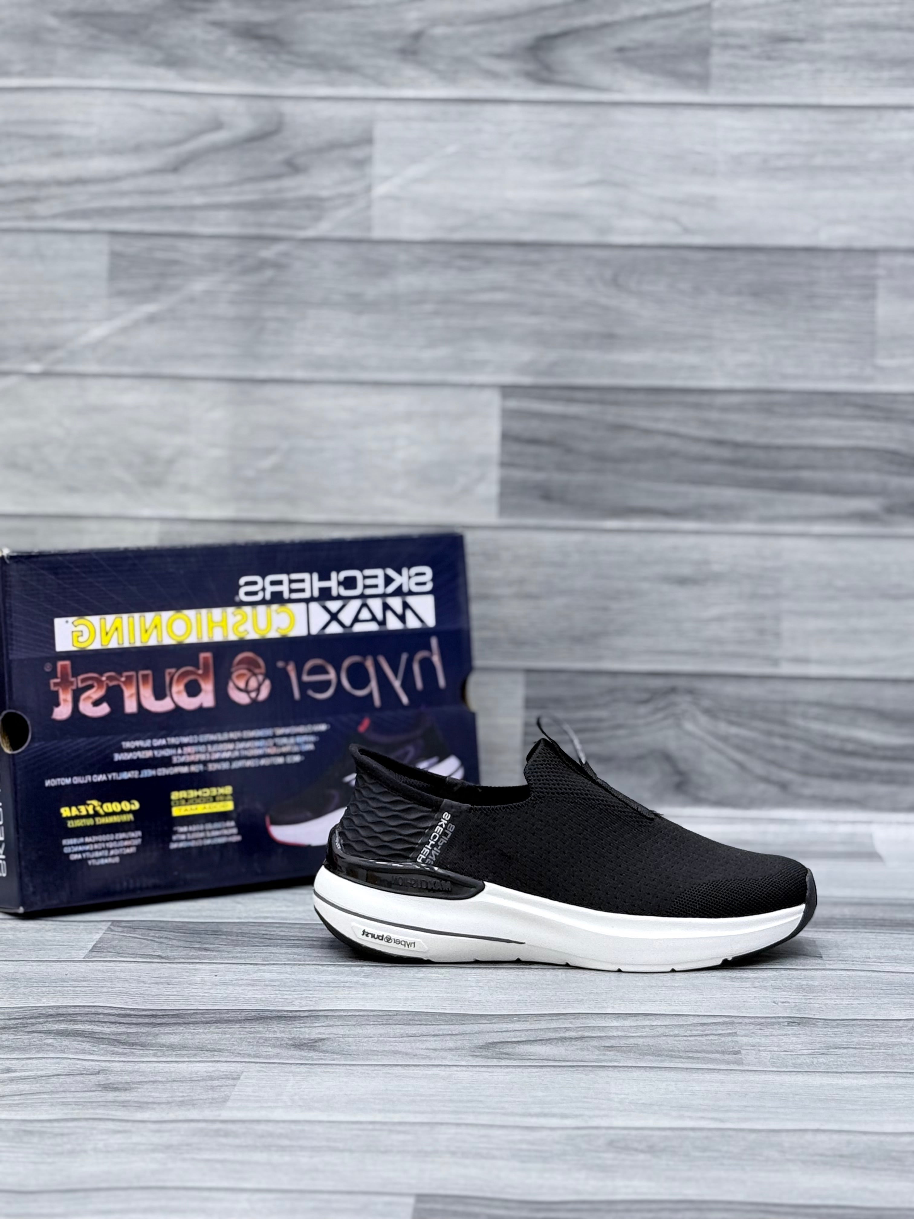 Skechares hyper burst max cushion air cooled
