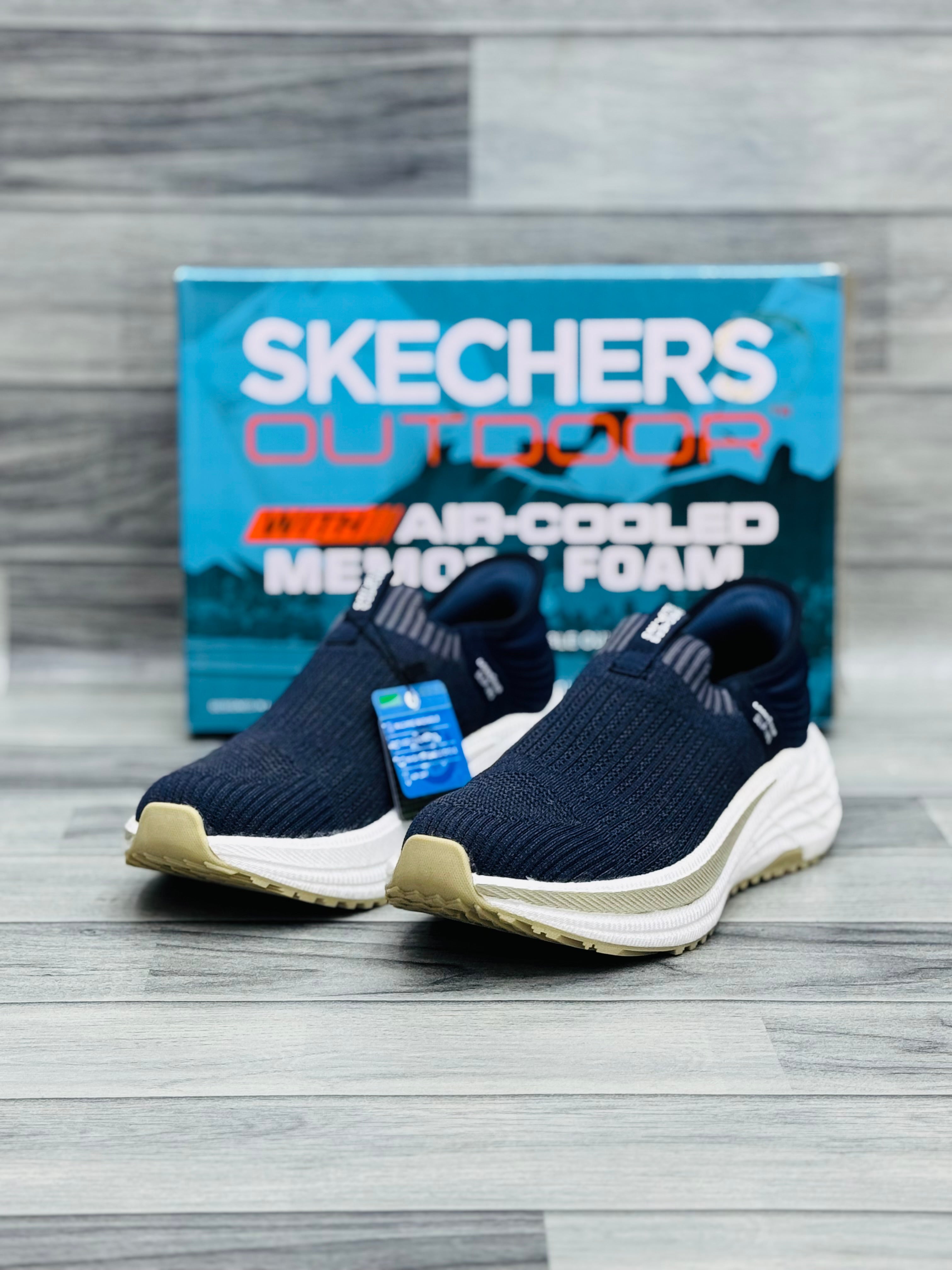 Skechars hyper burst pro slip in memory foam medicated