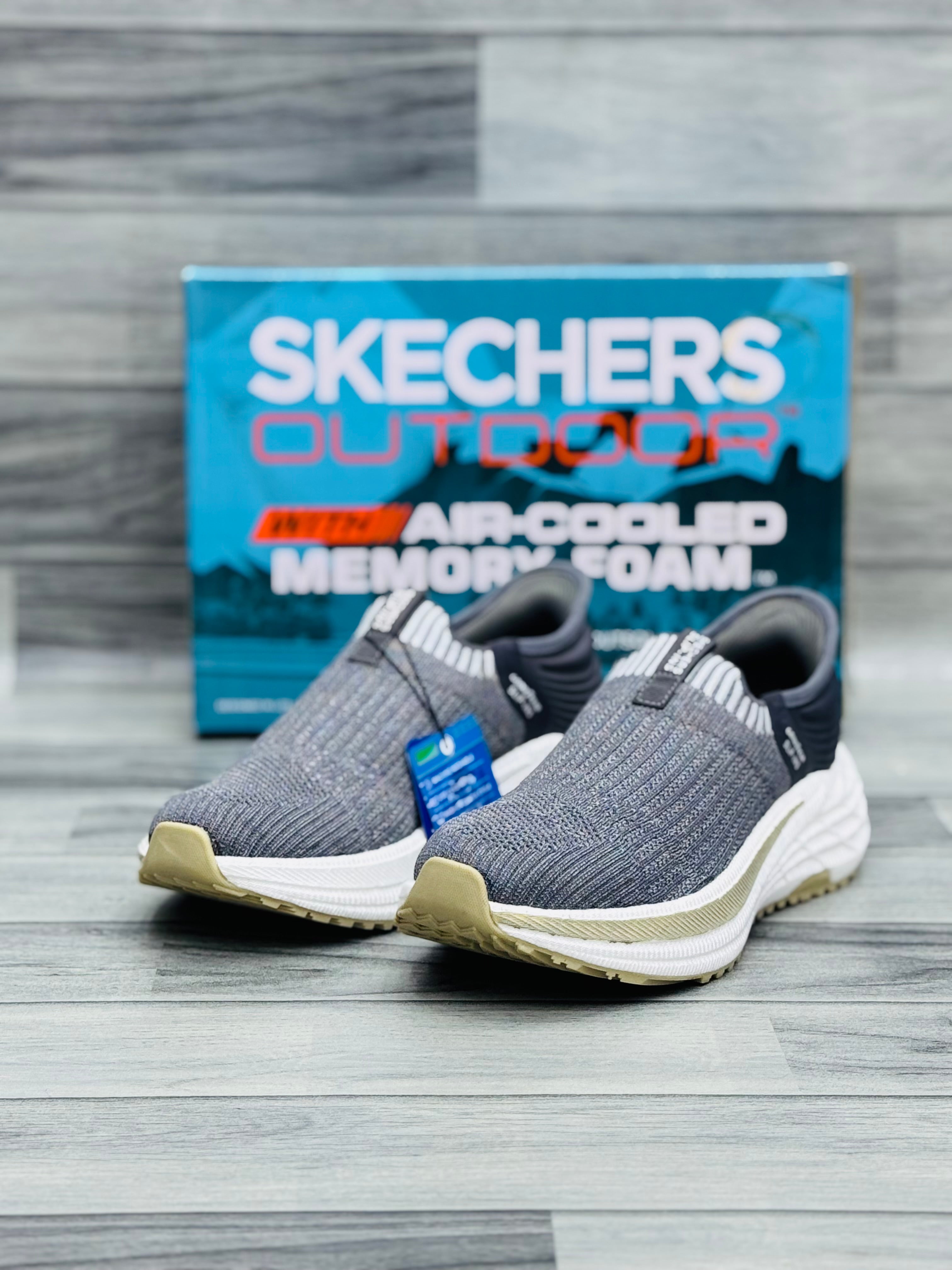 Skechars hyper burst pro slip in memory foam medicated