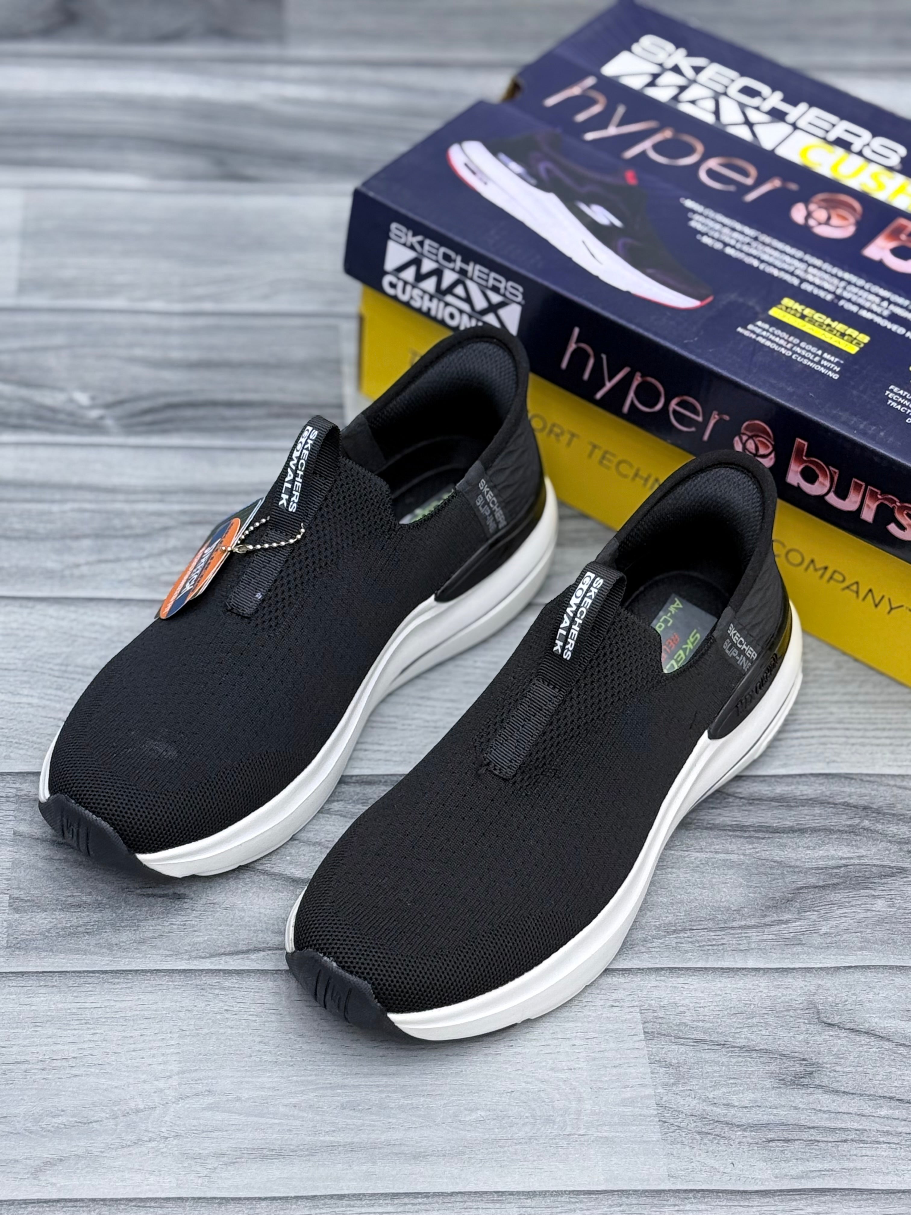 Skechares hyper burst max cushion air cooled