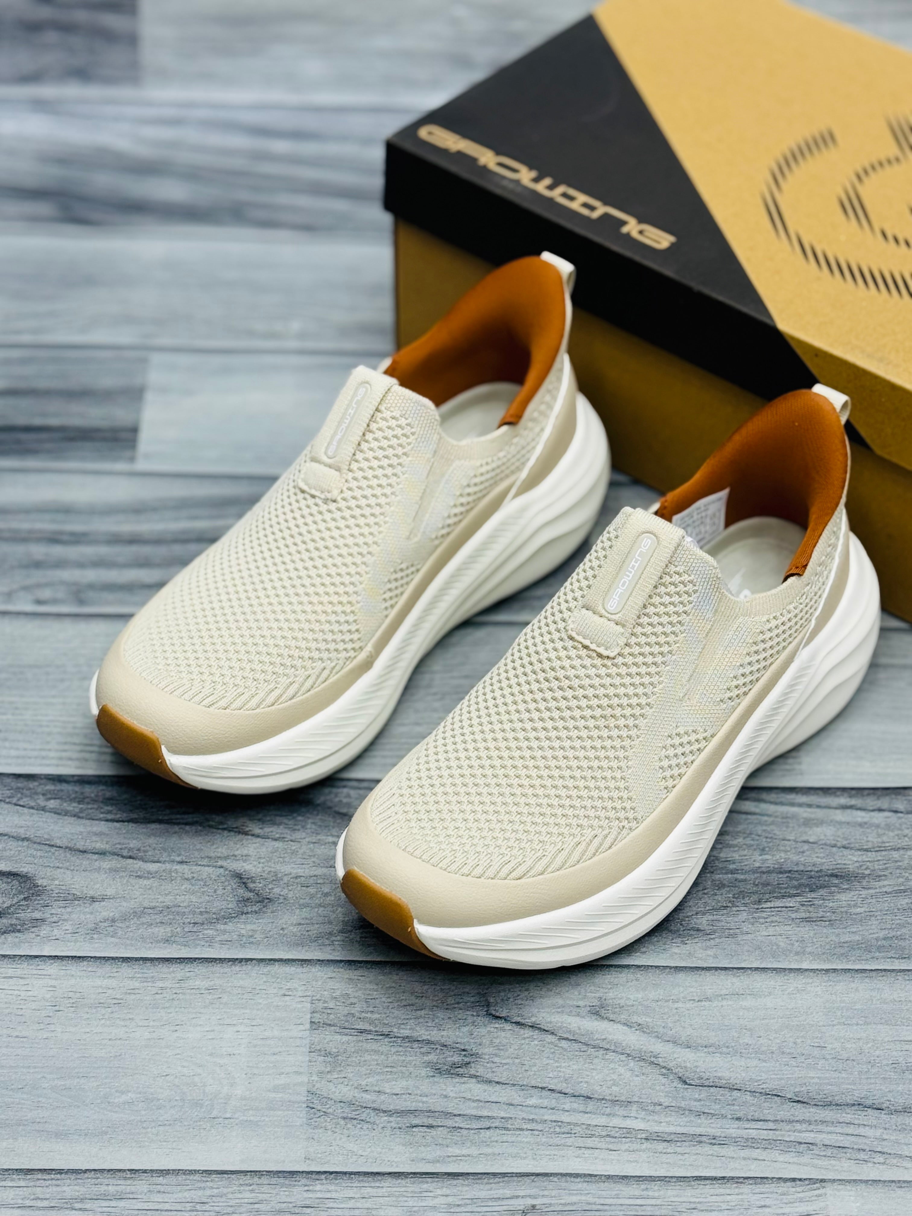 Skechars growing arch sole slip in memory foam medicated