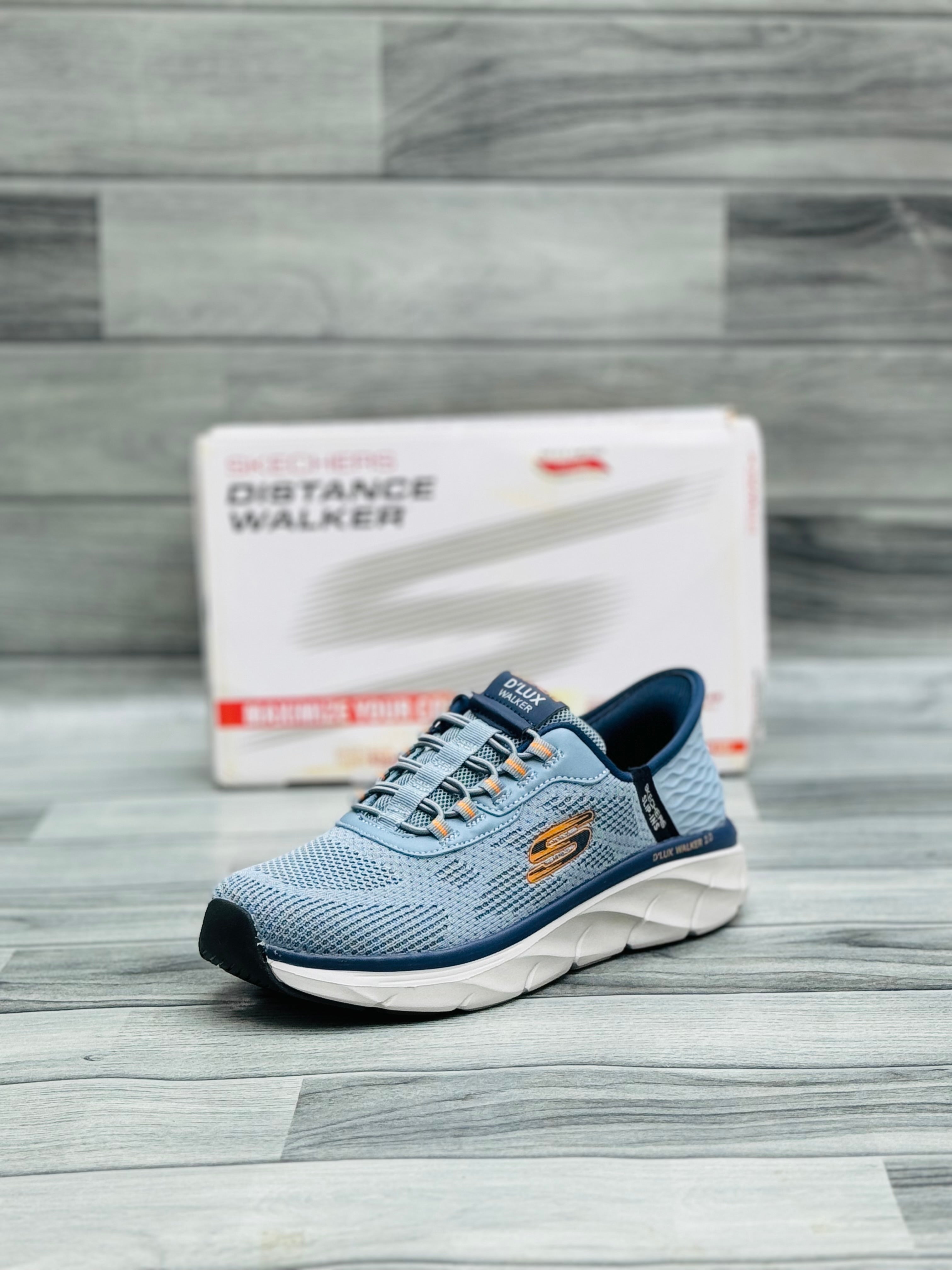 Skechares d’luxe 2.0 memory foam medicated