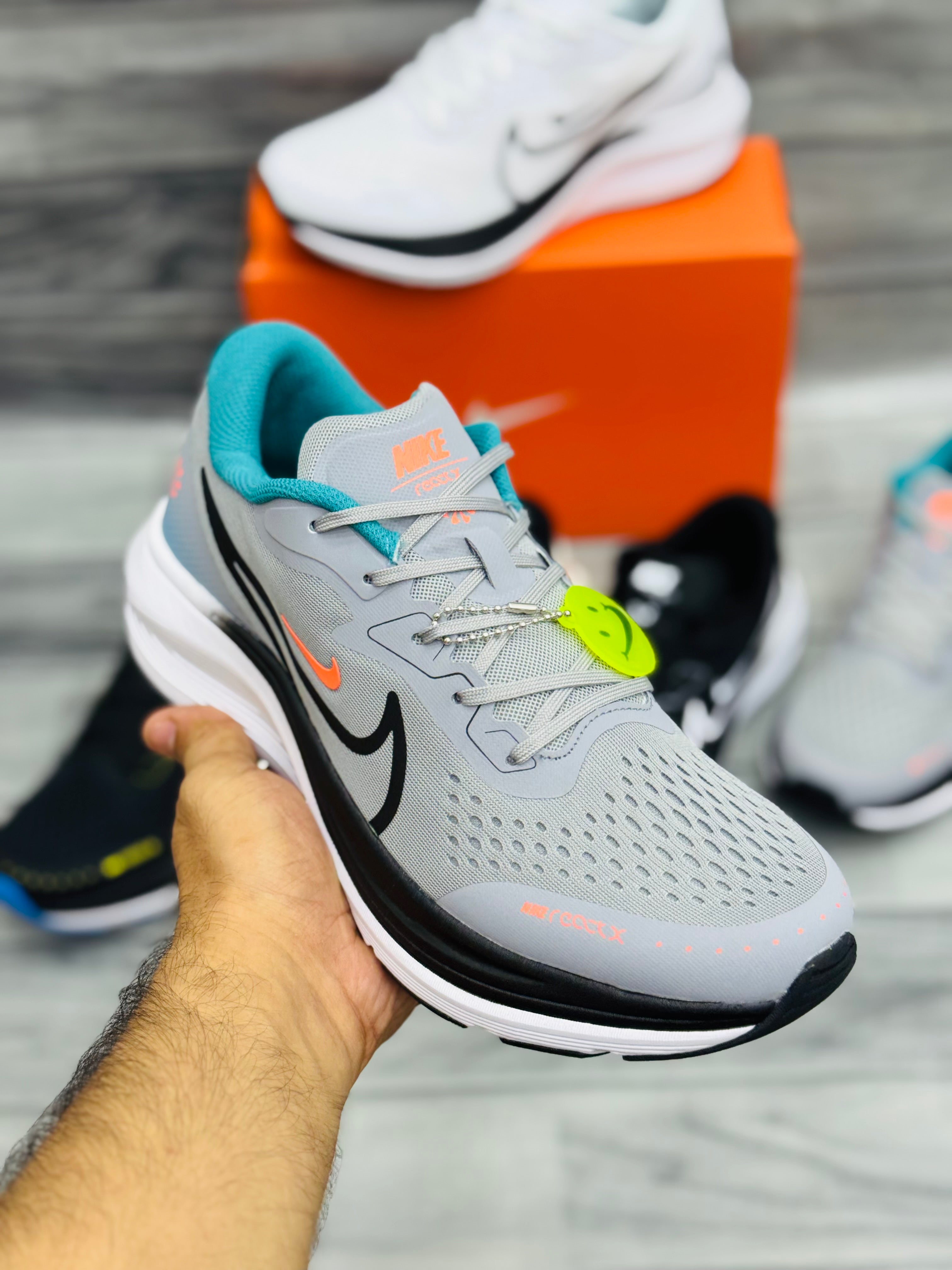 Nike zoom x smile