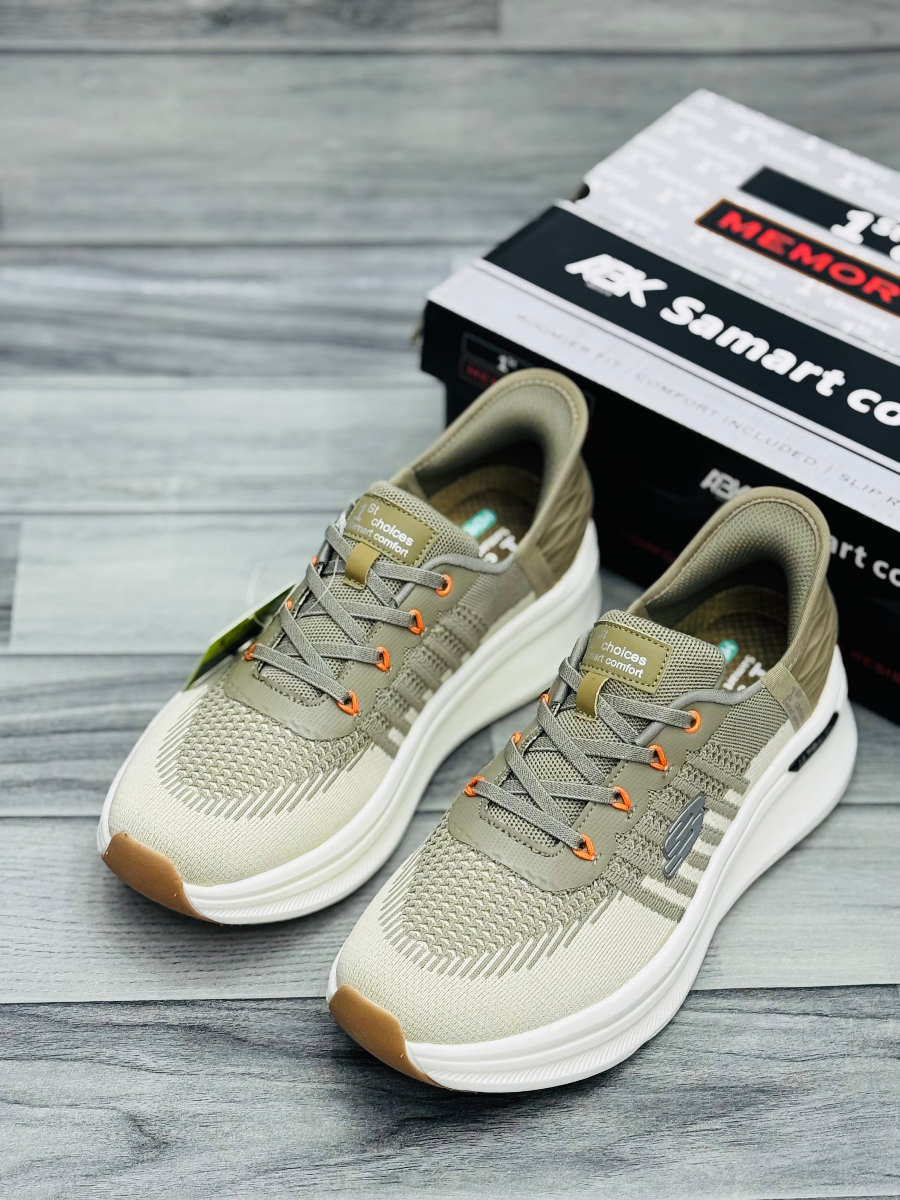Skechars ultralight pro slip in memory foam medicated
