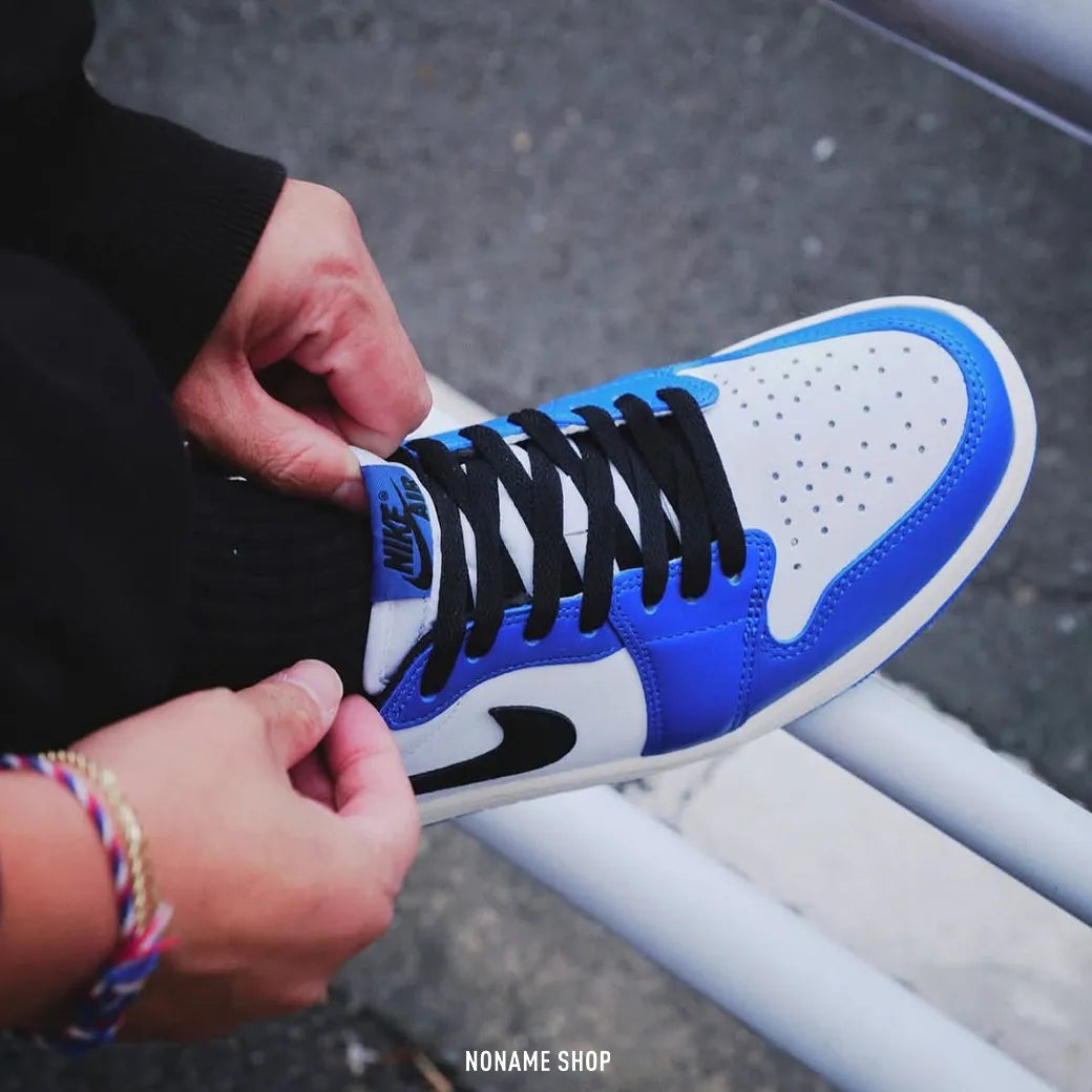 Jordan 1 low university blue