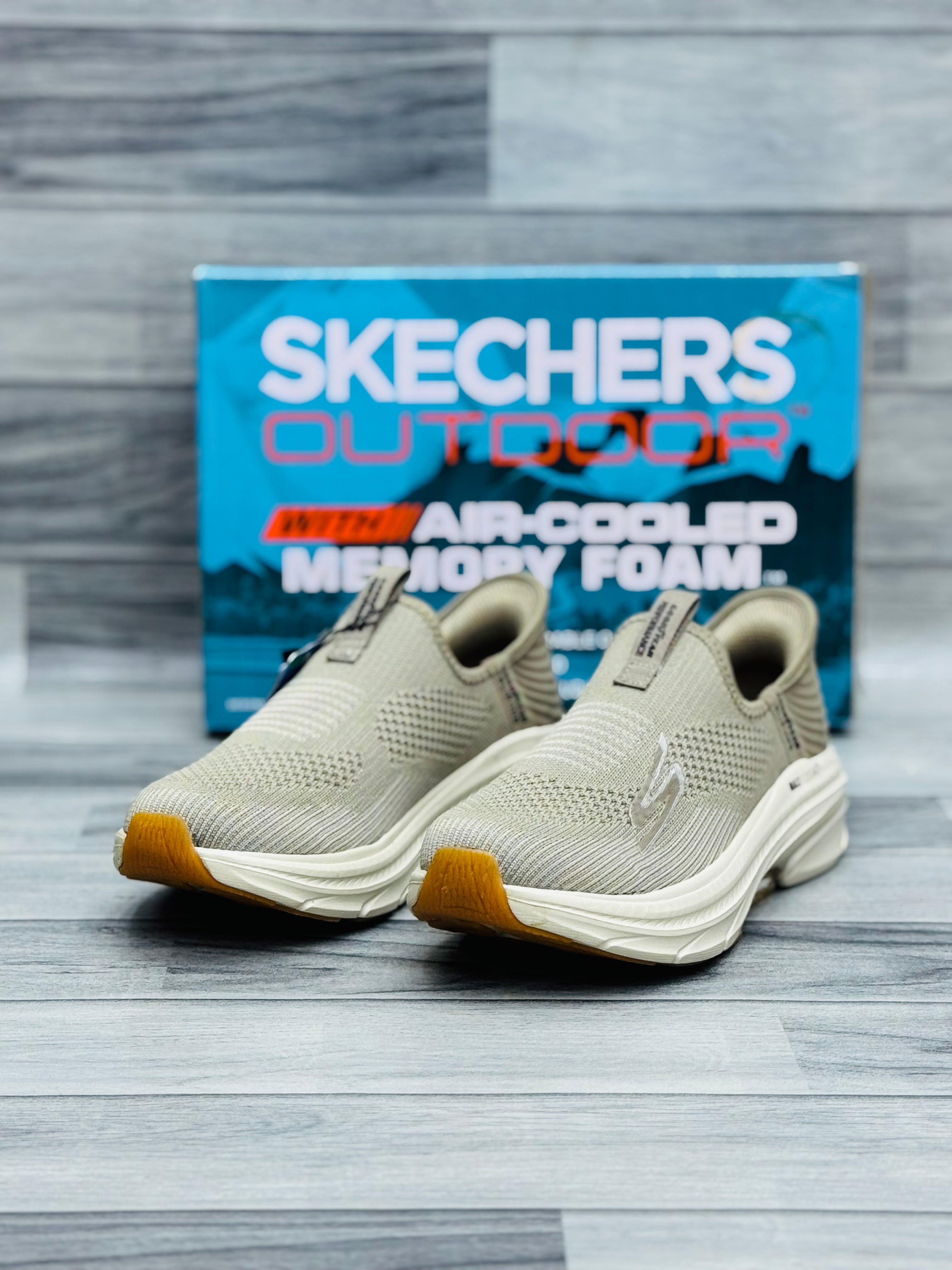 Skechars archfit fax slip in memory foam medicated