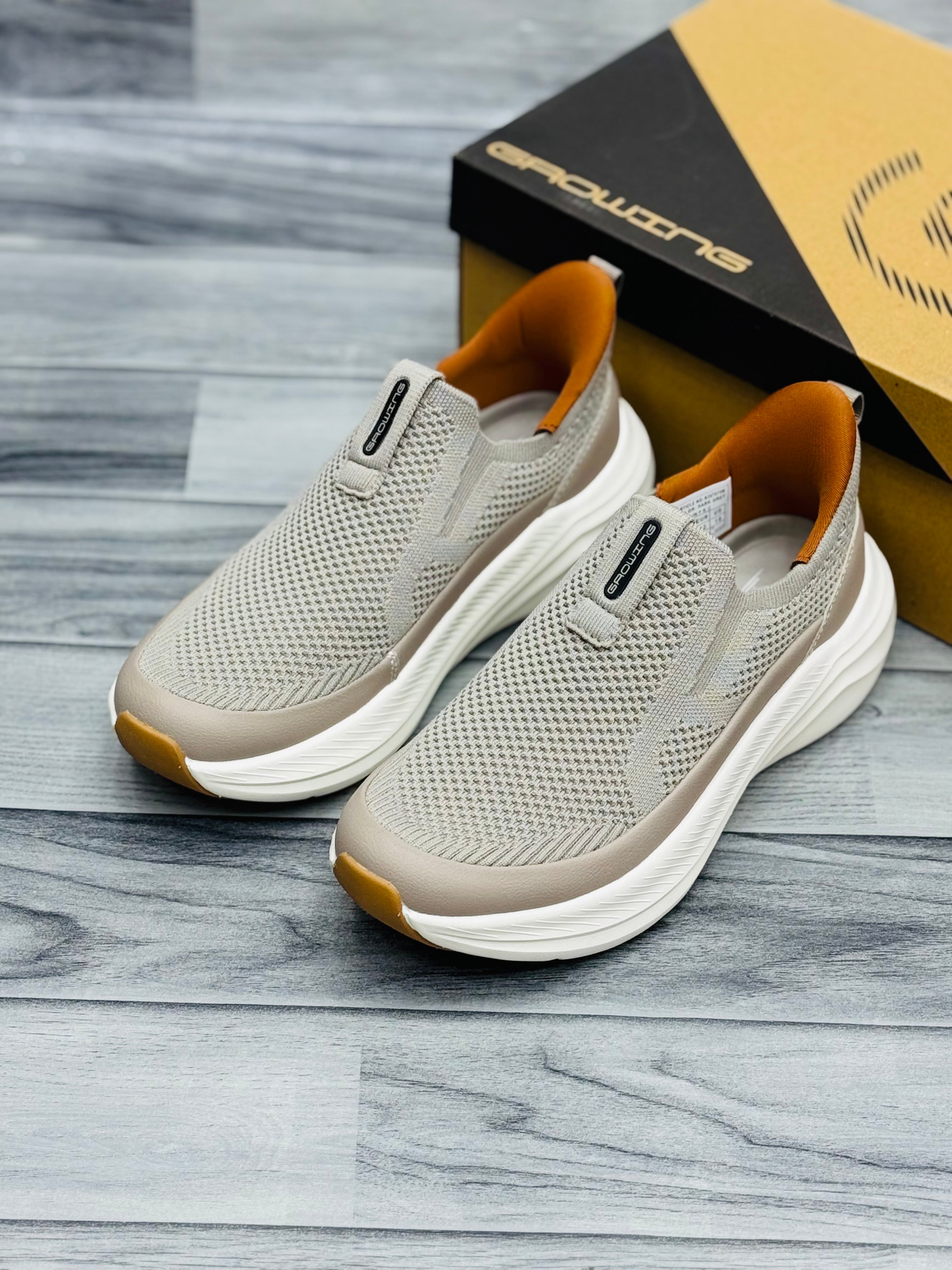 Skechars growing arch sole slip in memory foam medicated