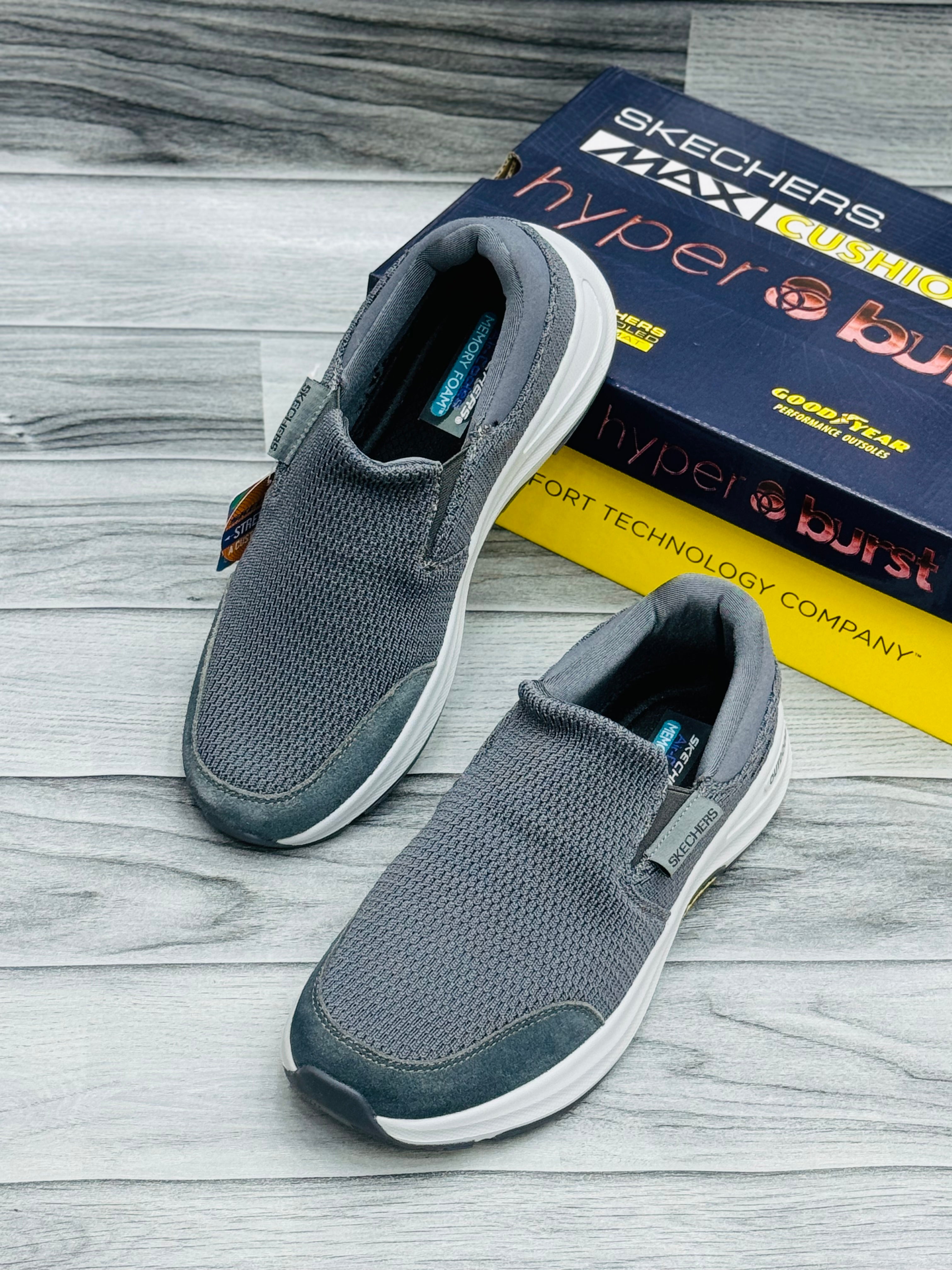 Skechares archfit memory foam medicated